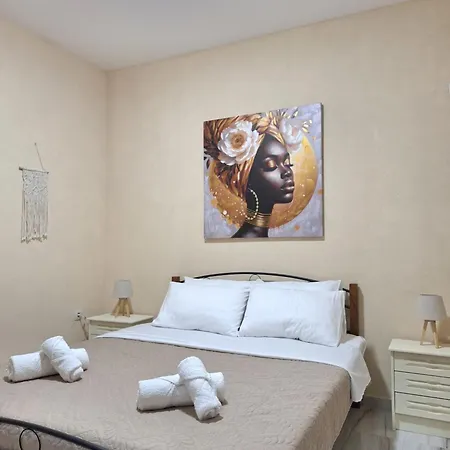 Sea Breeze House Paralía